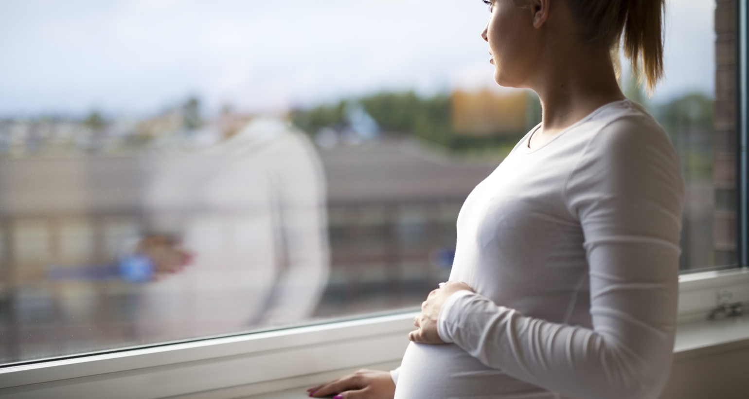 dangers of being pregnant vs birth control health risks side effects blood clots